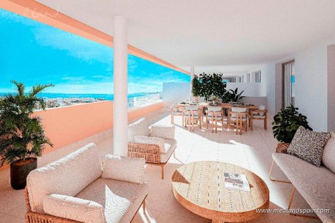 Apartament w Estepona, Malaga, Hiszpania 4 sypialnie, 181 mkw. nr 181831 – zdjęcie 15