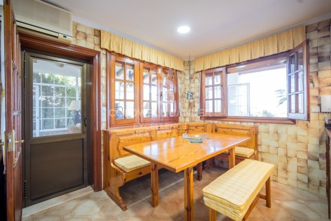 Продажа виллы в Чива, Валенсия, Испания 6 спален, 556м2 №158736 - фото 28