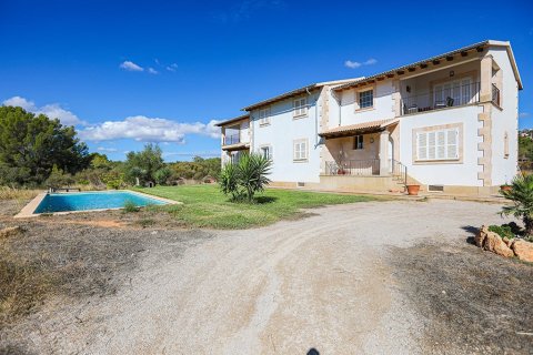 Villa for sale in Mallorca, Spain 8 bedrooms, 650 sq.m. No. 148207 - photo 4