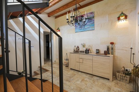 Villa for sale in Mallorca, Spain 8 bedrooms, 650 sq.m. No. 148207 - photo 9