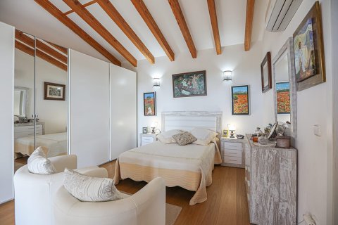 Villa for sale in Mallorca, Spain 8 bedrooms, 650 sq.m. No. 148207 - photo 29