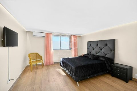 Apartamento en venta en Adeje, Tenerife, España 3 dormitorios, 495 m2 No. 154458 - foto 25