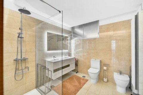 Apartamento en venta en Adeje, Tenerife, España 3 dormitorios, 495 m2 No. 154458 - foto 19