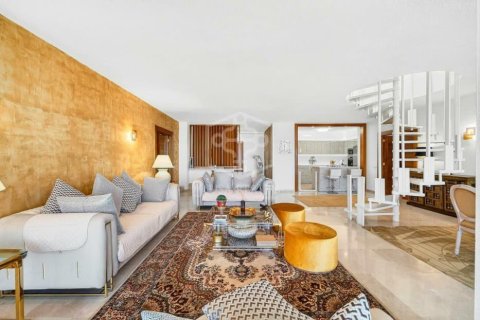 Apartamento en venta en Adeje, Tenerife, España 3 dormitorios, 495 m2 No. 154458 - foto 4