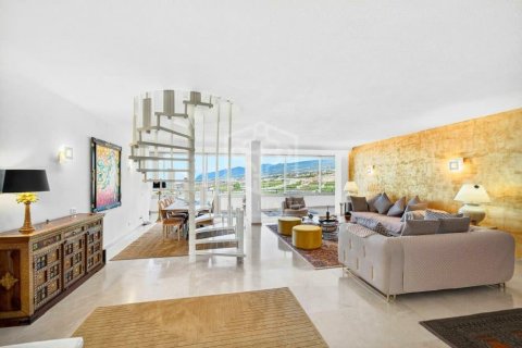 Apartamento en venta en Adeje, Tenerife, España 3 dormitorios, 495 m2 No. 154458 - foto 20