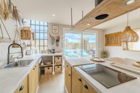 Huvila myytävänä Arona, Tenerife, Espanja, 5 makuuhuonetta, 206 m2 No. 154457 - kuva 8