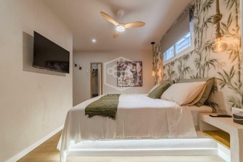 Huvila myytävänä Arona, Tenerife, Espanja, 5 makuuhuonetta, 206 m2 No. 154457 - kuva 12