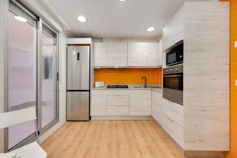 Apartamento en venta en Torrevieja, Alicante, España 2 dormitorios, 115 m2 No. 189132 - foto 7
