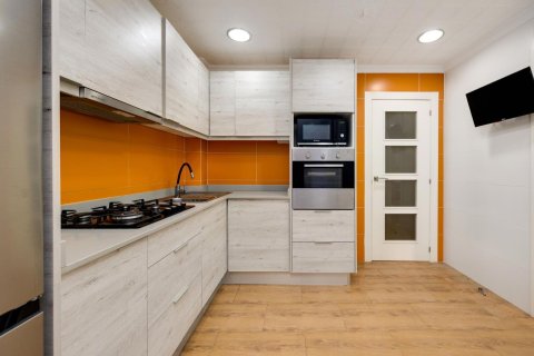 Apartamento en venta en Torrevieja, Alicante, España 2 dormitorios, 115 m2 No. 189132 - foto 8