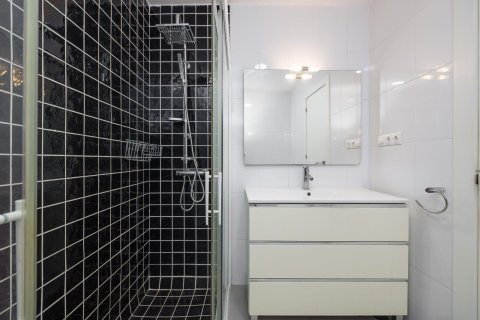 Apartamento en venta en Torrevieja, Alicante, España 2 dormitorios, 115 m2 No. 189132 - foto 18