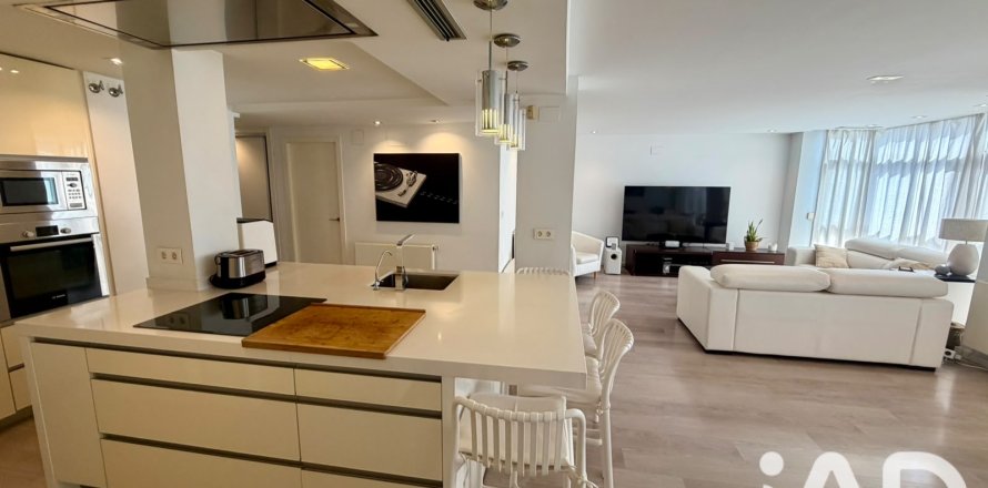 Wohnung in Alicante, Spanien 3 Schlafzimmer, 158 m2 Nr. 196515