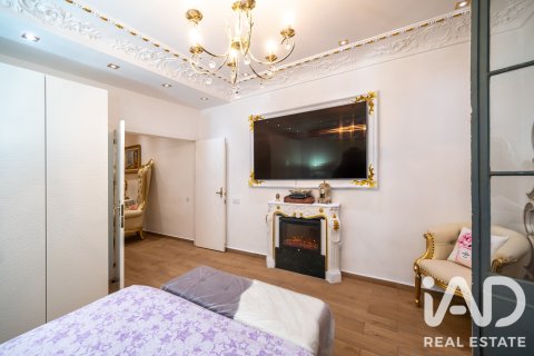Wohnung zum Verkauf in Barcelona, Spanien 2 Schlafzimmer, 97 m2 Nr. 196516 - Foto 3