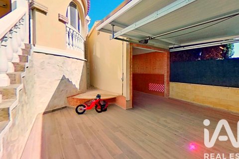 Casa in vendita a Monforte del Cid, Alicante, Spagna 4 camere da letto, 301 mq. N° 172994 - foto 30