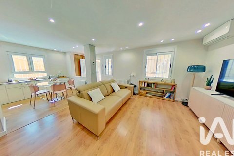 Casa a Monforte del Cid, Alicante, Spagna 4 camere da letto, 301 mq. N° 172994