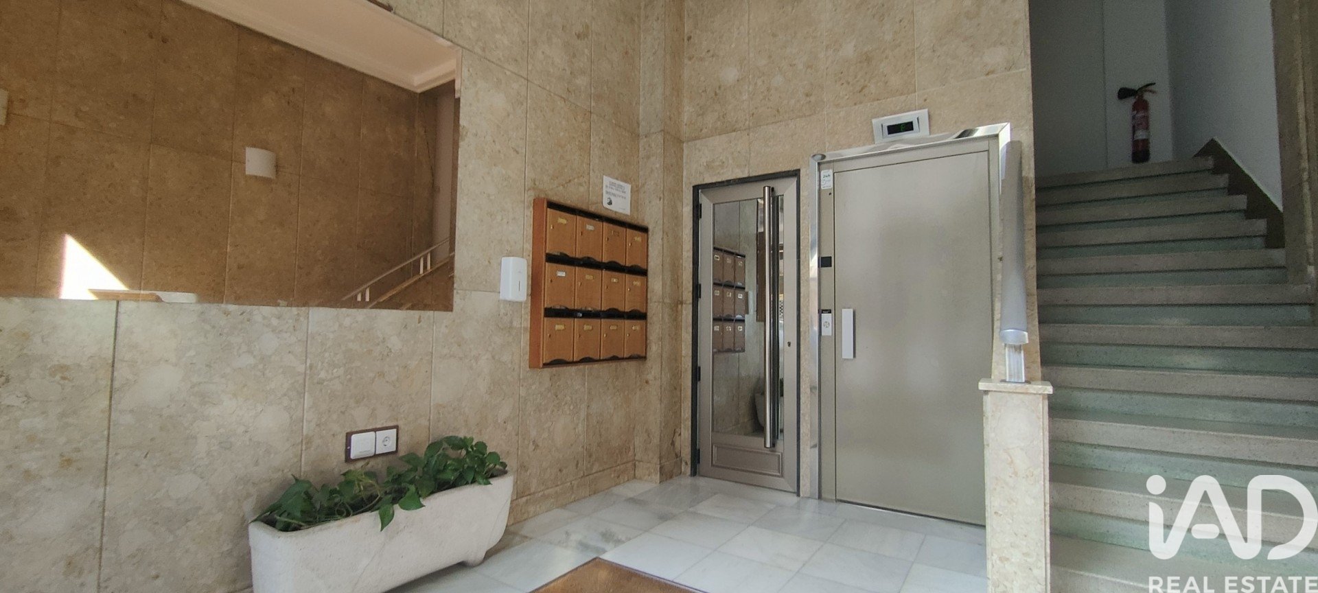 Büro in Ourense, Spanien 209 m2 Nr. 172990