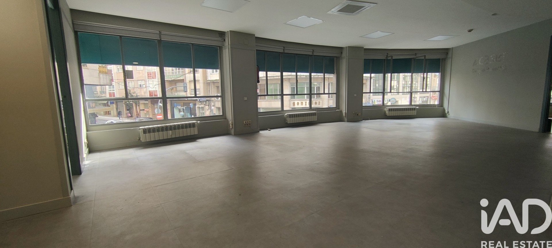 Büro in Ourense, Spanien 209 m2 Nr. 172990