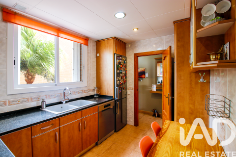 Casa adosada en venta en Premia De Mar, Barcelona, España 3 dormitorios, 151 m2 No. 172992 - foto 12
