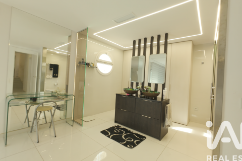 Casa in vendita a Alpicat, Lleida, Spagna 6 camere da letto, 466 mq. N° 172993 - foto 15