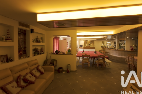 Casa in vendita a Alpicat, Lleida, Spagna 6 camere da letto, 466 mq. N° 172993 - foto 28