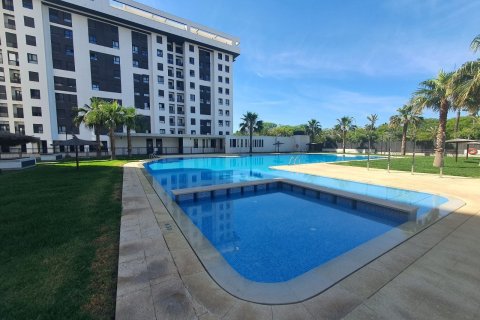 Apartamento en venta San Juan, Alicante, España 3 dormitorios, 105 m2 No. 138322 - foto 3