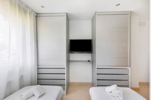 Huoneisto myytävänä San Juan, Alicante, Espanja, 2 makuuhuonetta, 90 m2 No. 138323 - kuva 26