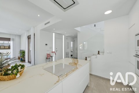 Продажа дома в Ориуэла, Аликанте, Испания 4 спальни, 169м2 №187779 - фото 10