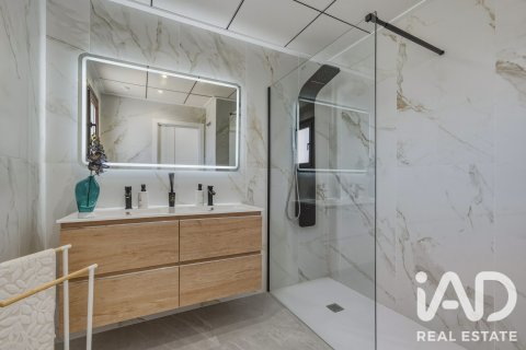 Продажа дома в Ориуэла, Аликанте, Испания 4 спальни, 169м2 №187779 - фото 23