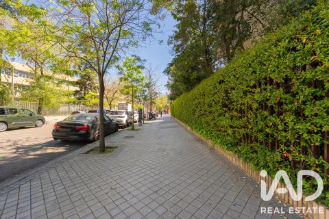 Продажа квартиры в Мадрид, Испания 4 спальни, 224м2 №187777 - фото 5