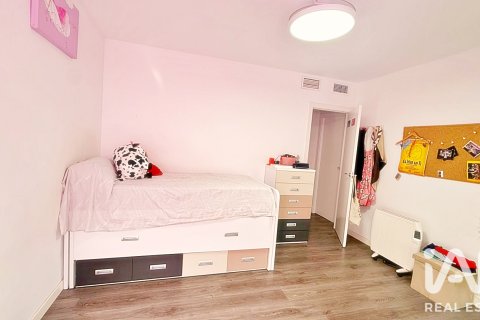 Продажа пентхауса в Аликанте, Испания 4 спальни, 160м2 №187780 - фото 28