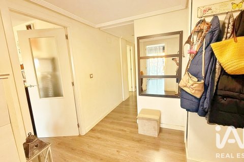 Продажа пентхауса в Аликанте, Испания 4 спальни, 160м2 №187780 - фото 8