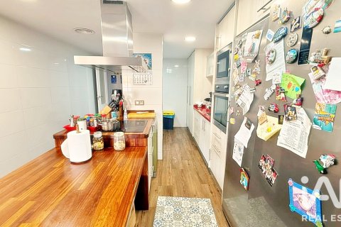 Продажа пентхауса в Аликанте, Испания 4 спальни, 160м2 №187780 - фото 18