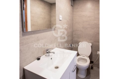 Huoneisto myytävänä Barcelona, Espanja, 1 makuuhuone, 35 m2 No. 159562 - kuva 19