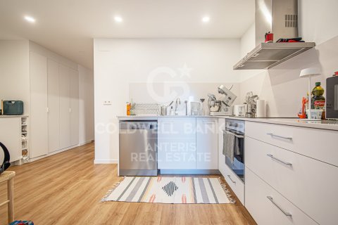 Penthouse for sale in Barcelona, Spain 2 bedrooms, 95 sq.m. No. 159561 - photo 14