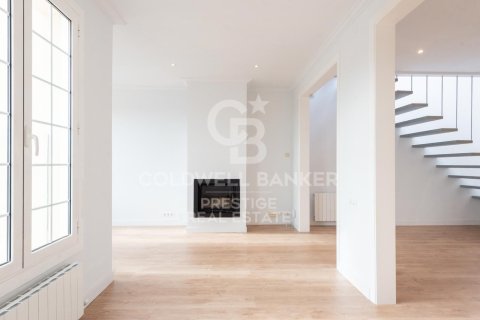 Penthouse w Barcelona, Hiszpania 3 sypialnie, 180 mkw. nr 159559 – zdjęcie 2