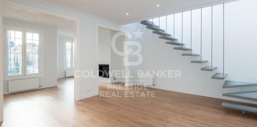 Penthauss Barcelona, Spānijā 3 istabas, 180 m2 Nr. 159559