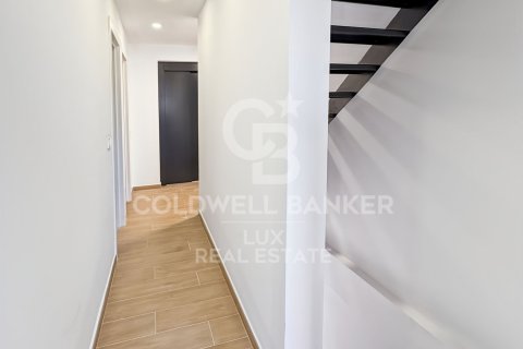 House for sale in Empuriabrava, Girona, Spain 4 bedrooms, 189 sq.m. No. 159560 - photo 17