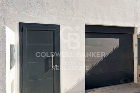 House for sale in Empuriabrava, Girona, Spain 4 bedrooms, 189 sq.m. No. 159560 - photo 24
