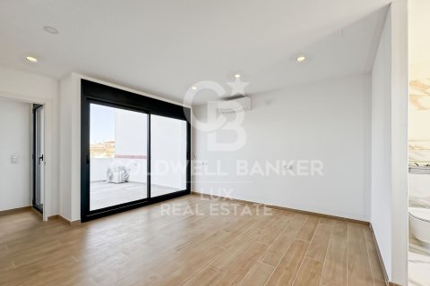 House for sale in Empuriabrava, Girona, Spain 4 bedrooms, 189 sq.m. No. 159560 - photo 12