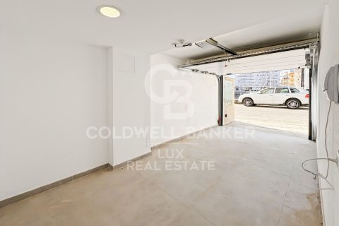 House for sale in Empuriabrava, Girona, Spain 4 bedrooms, 189 sq.m. No. 159560 - photo 4