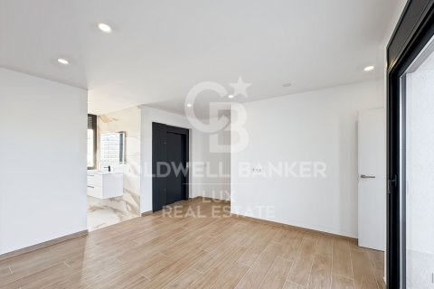 House for sale in Empuriabrava, Girona, Spain 4 bedrooms, 189 sq.m. No. 159560 - photo 13