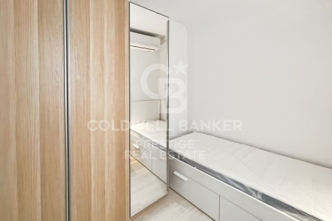 Apartment à vendre à Barcelona, Espagne, 3 chambres, 63 m2 No. 159563 - photo 10
