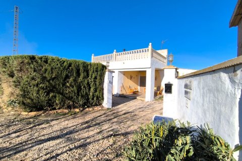 Villa till salu i Villena, Alicante, Spanien 4 sovrum, 250 kvm. Nr. 149994 - foto 3
