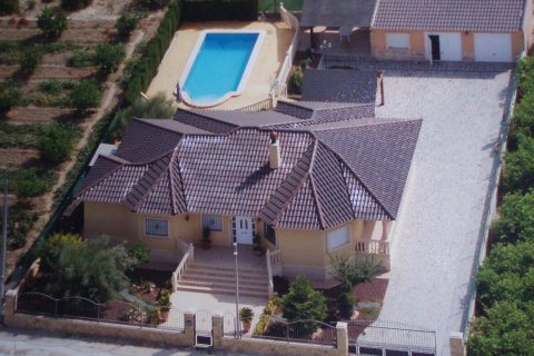 Villa pārdošanā Alicante, Spānijā 4 istabas, 240 m2 Nr. 150000 - attēls 4