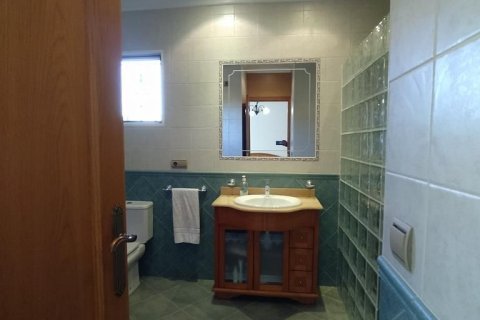 Villa pārdošanā Alicante, Spānijā 4 istabas, 240 m2 Nr. 150000 - attēls 24