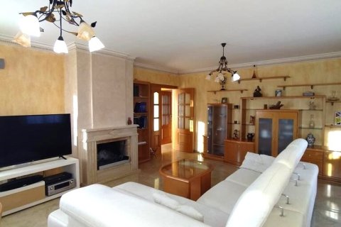 Villa pārdošanā Alicante, Spānijā 4 istabas, 240 m2 Nr. 150000 - attēls 10