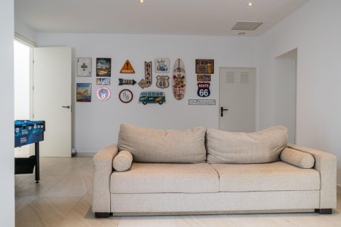 Villa till salu i Alicante, Spanien 4 sovrum, 250 kvm. Nr. 149998 - foto 27