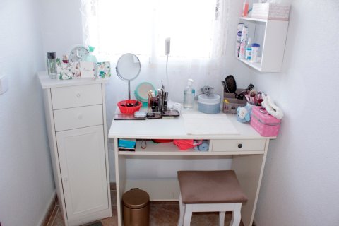 Villa till salu i Torre de la Horadada, Alicante, Spanien 4 sovrum, 90 kvm. Nr. 149999 - foto 20