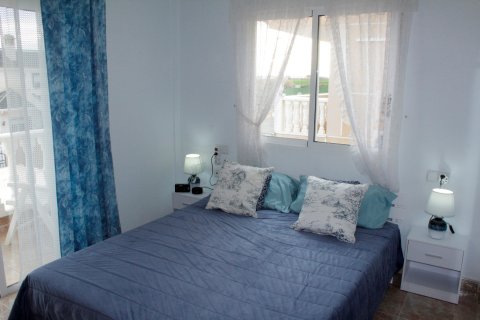 Villa till salu i Torre de la Horadada, Alicante, Spanien 4 sovrum, 90 kvm. Nr. 149999 - foto 14