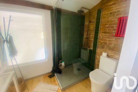 Продажа пентхауса в Бадалона, Барселона, Испания 2 спальни, 70м2 №153496 - фото 3