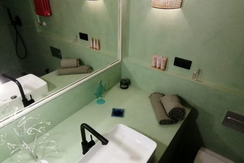 Продажа пентхауса в Бадалона, Барселона, Испания 2 спальни, 70м2 №153496 - фото 20